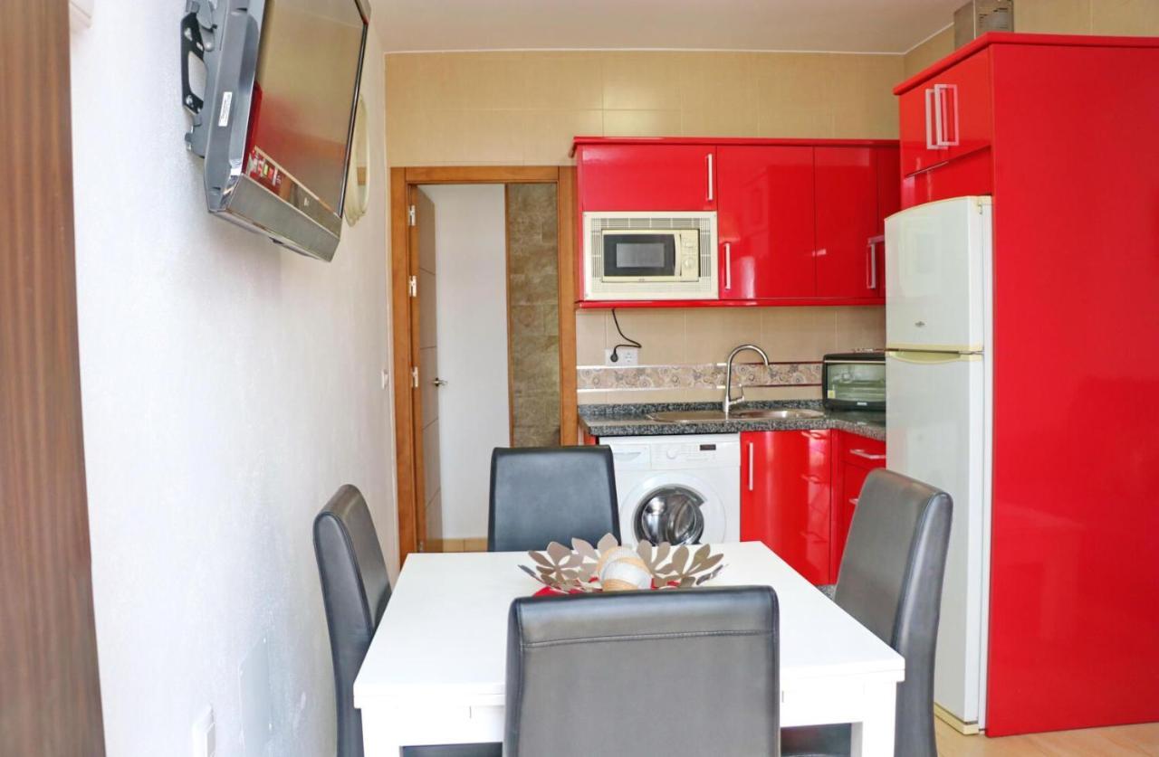 Casa Independiente Conil โกนิล เด ลาฟรอนเตรา ภายนอก รูปภาพ